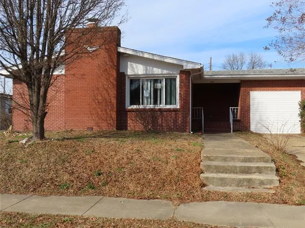 231 Blair Ave, Newport News, VA 23607