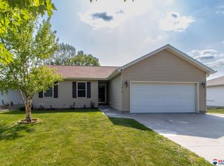 2420 SW 12th St, Lincoln, NE 68522