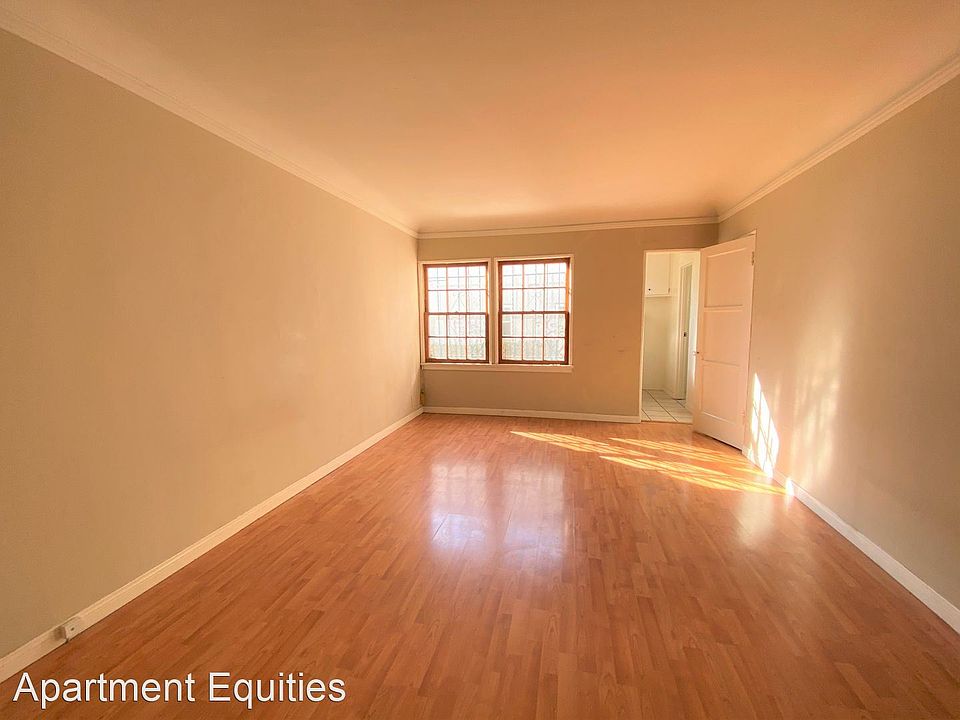 1st image of 5400 Carlton Way #11598685