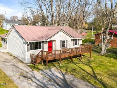 807 8th St S, La Follette, TN, 37766