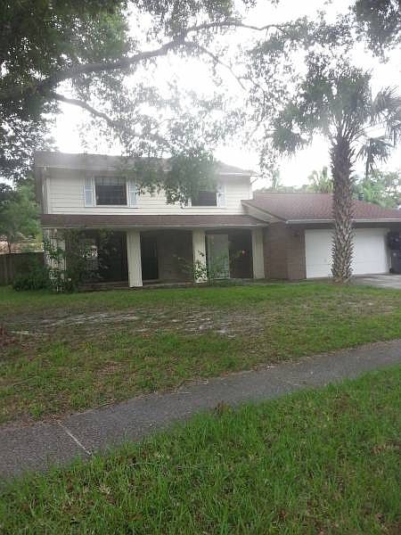 1st image of 15753 Gardenside Ln