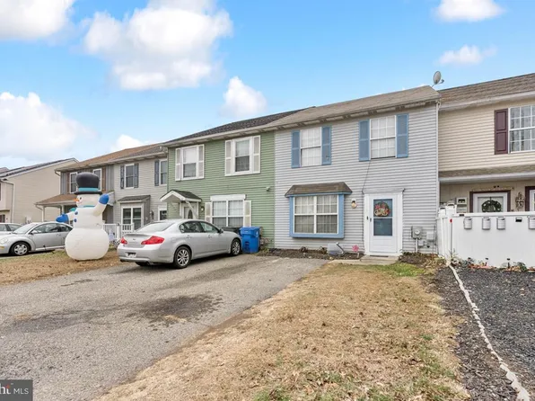 18 E 4th St, Burlington, NJ 08016