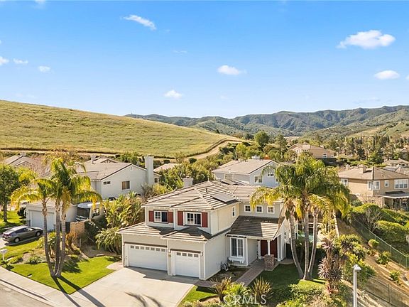 3rd image of 964 Corto St