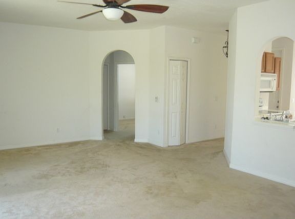 3rd image of 885 11th Dr