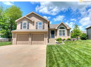 8104 NE 109th Ln, Kansas City, MO 64157