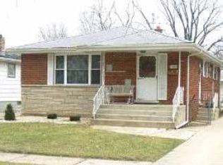 17861 Locust St, Lansing, IL 60438