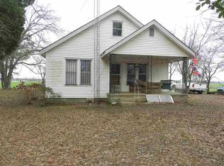 16 Bob Batchelor Rd, Trenton, TN 38382