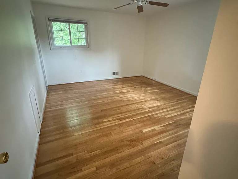 100 Periwinkle Ct — Photo 15