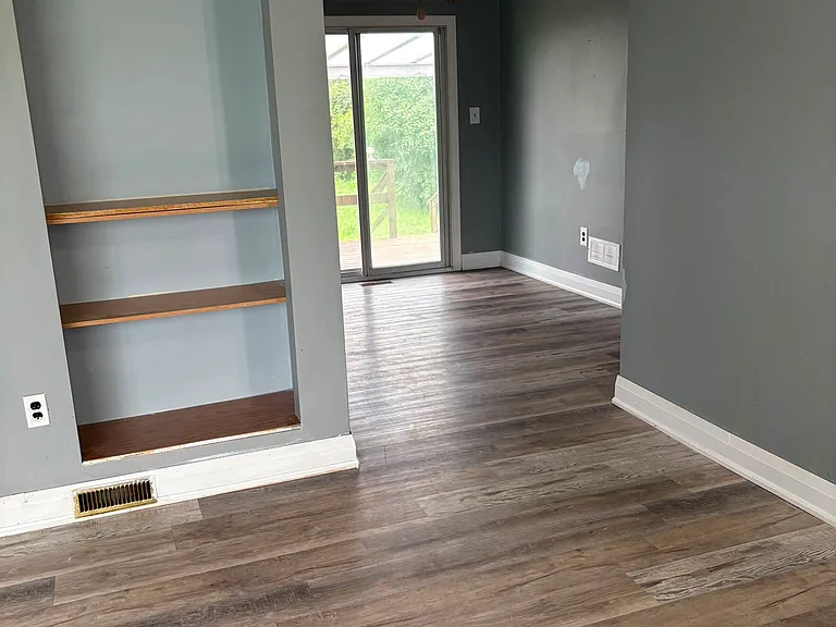 5904 Carman St — Photo 21
