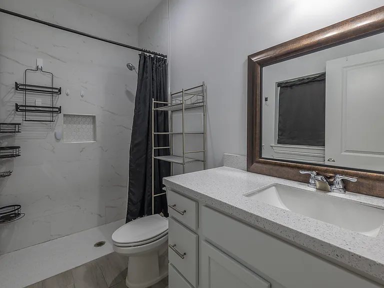 2240 84th Ct — Photo 10