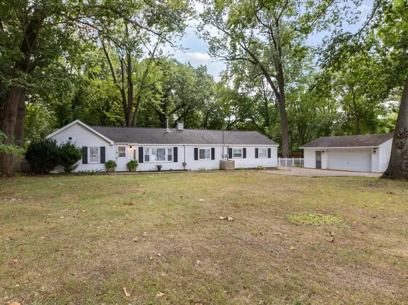 1308 Lakeview Dr, Portage, MI 49002