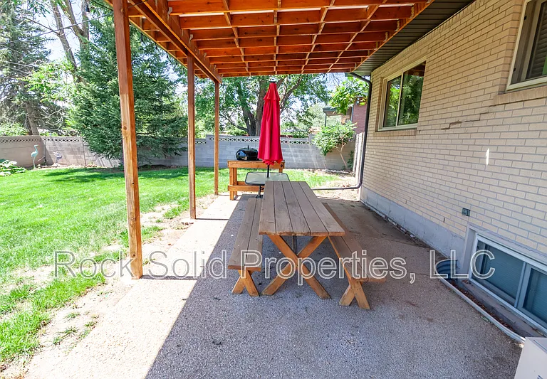 3413 Luckie Rd — Photo 37
