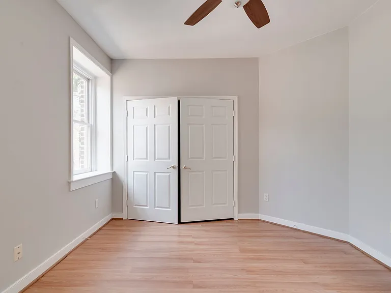 2627 W. Cary St. — Photo 12
