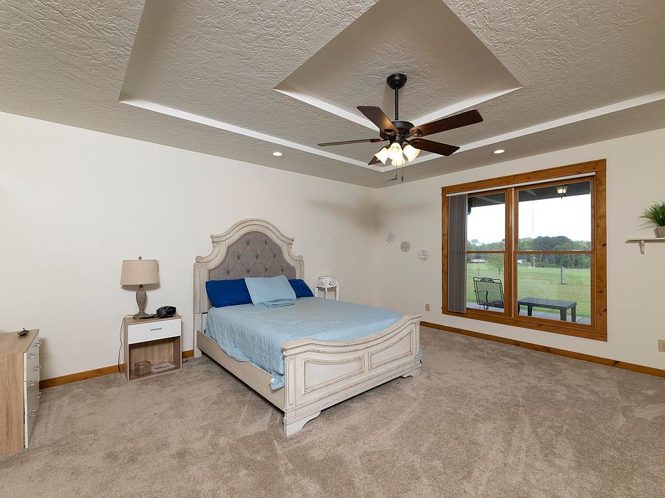 10th image of 1325 Ledbetter Rd