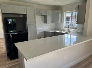 11257 SW 189th Ter, Miami, FL 33157
