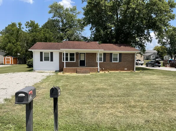 314 Poplar St N, Cowan, TN 37318