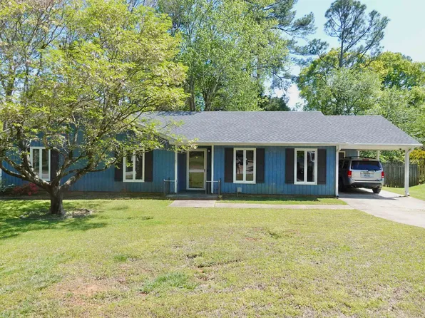 109 Elderberry Dr, Spartanburg, SC 29307