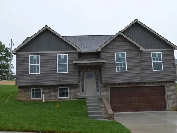 1801 Oak Dr, Festus, MO 63028