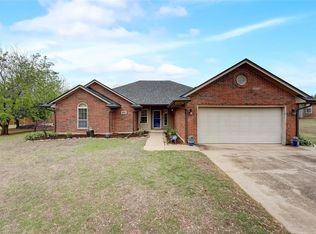 1217 Bassie Rd, Edmond, OK 73025