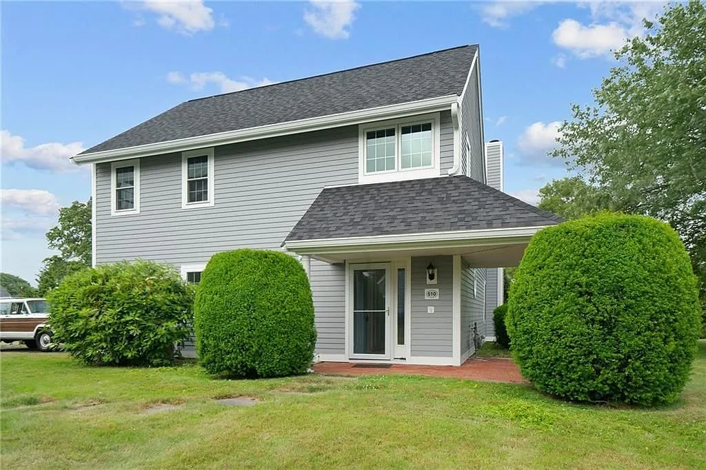 2 bed, 2.0 bath, 1460 sqft, $3,500 — Photo 1
