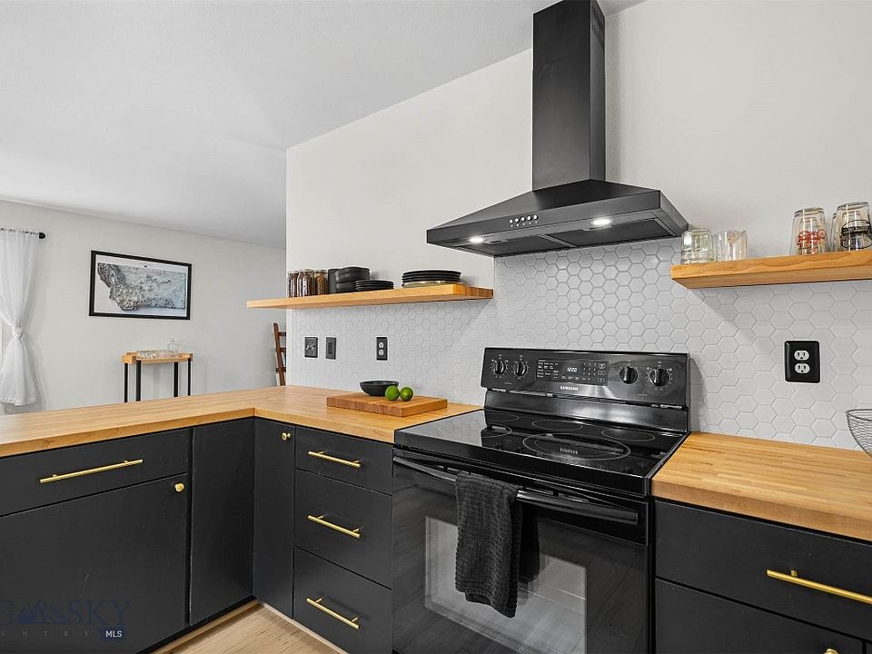1st image of 111 S Yellowstone Ave APT 4