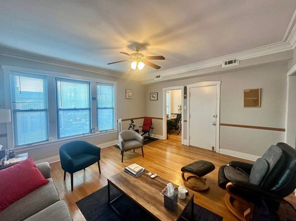 4609 N Western Ave Floor 2