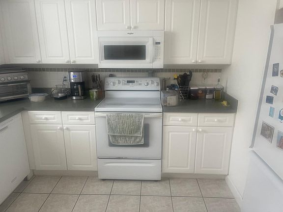 2nd image of 3119 Mulberry Park Blvd #1