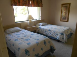 607 Club Dr, Palm Beach Gardens, FL 33418
