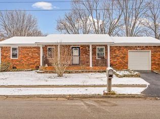 3702 Dale Hollow Dr, Hopkinsville, KY 42240