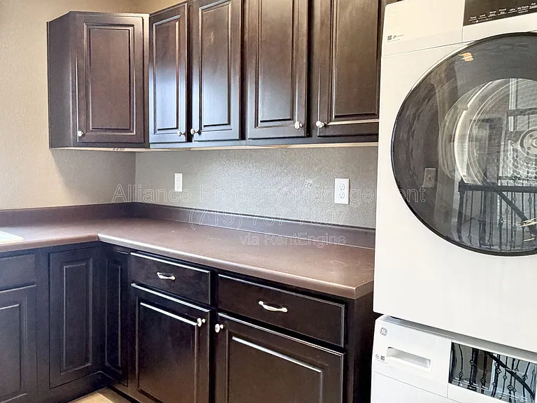 8284 Cypress Wood Dr — Photo 21