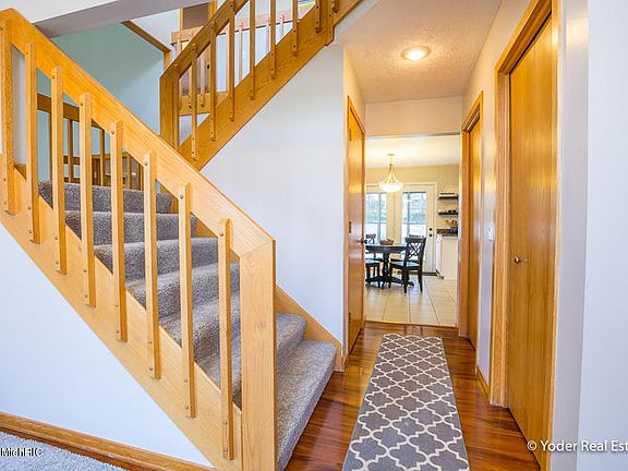 4th image of 3429 Brookpoint Dr SE