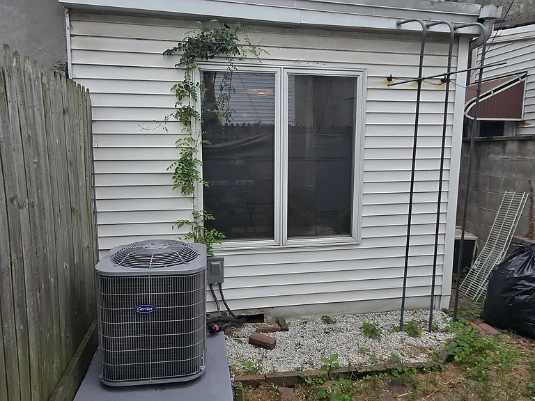 161 Mifflin St — Photo 17