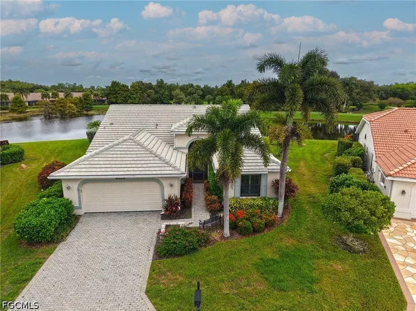 9201 Old Hickory Cir, Fort Myers, FL 33912