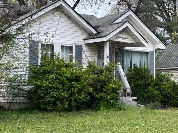 1500 Schaffer St, Dyersburg, TN 38024