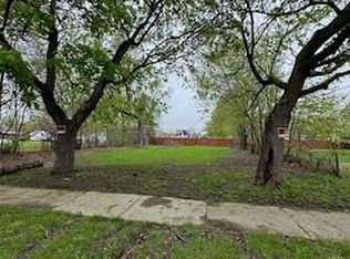 112 Clemens St, Mount Clemens, MI 48043