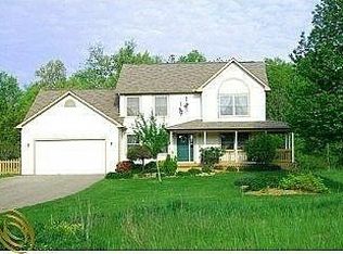 10215 Ellis Rd, Clarkston, MI 48348