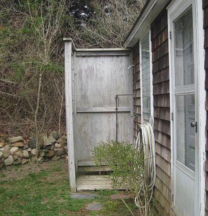 4th image of 19 Washington Dr