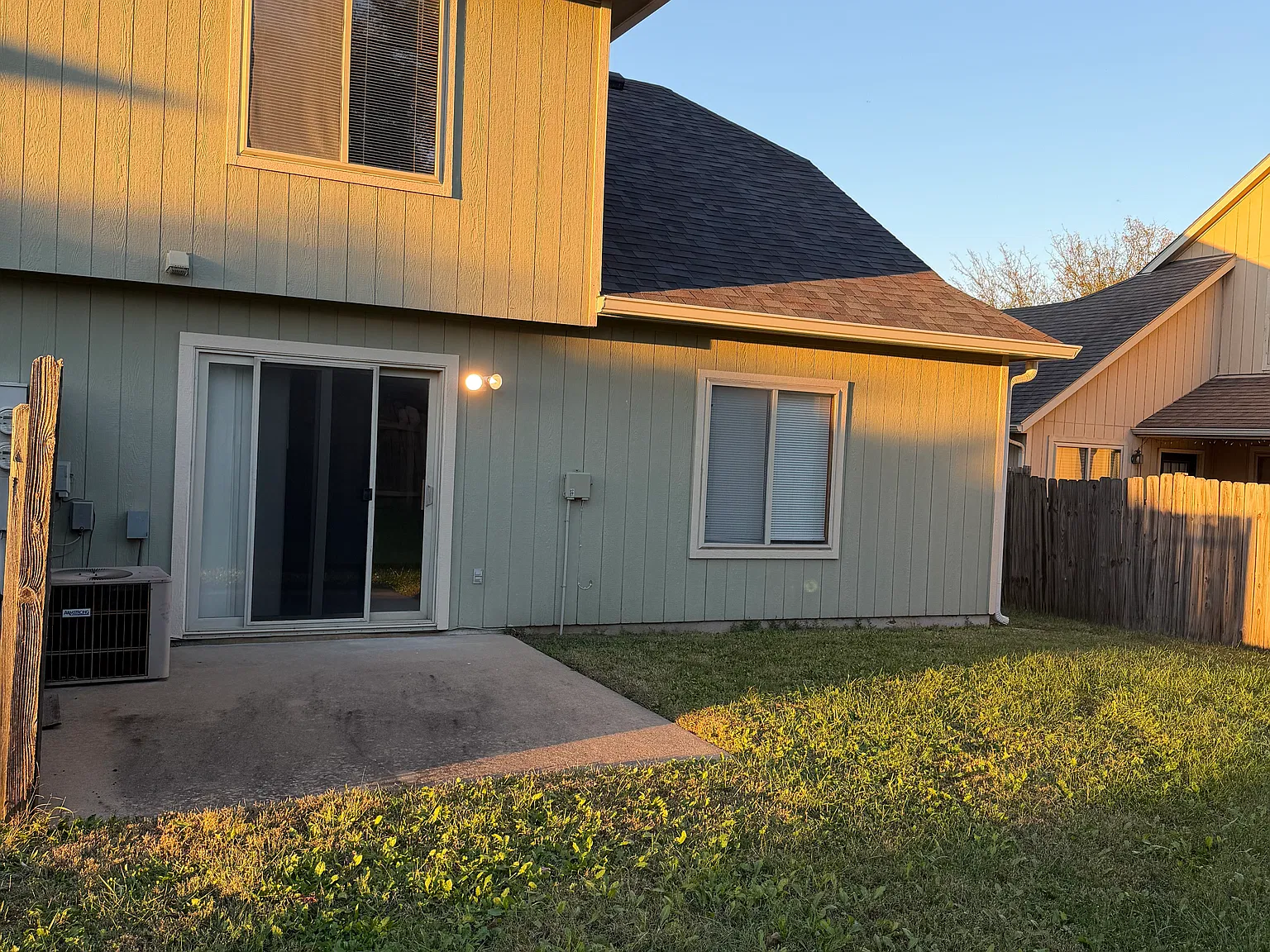 3 bed, 1645 sqft, $1,795 — Photo 2