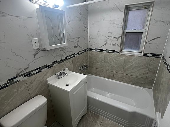 3rd image of 56 Union Ave #501