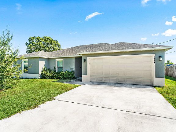 3rd image of 2333 SE Aneci Street