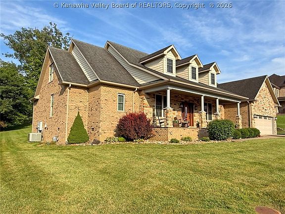 3rd image of 12 Riverwalk Dr