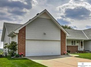 14623 Hascall St, Omaha, NE 68144