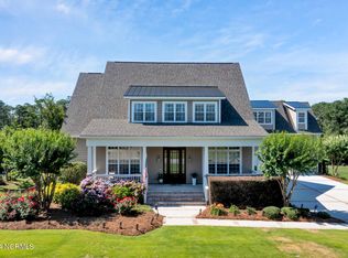 320 Smilax Ln, Wilmington, NC 28412