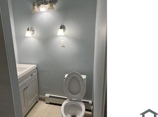 255 Jefferson Ave #2, Salem, MA 01970