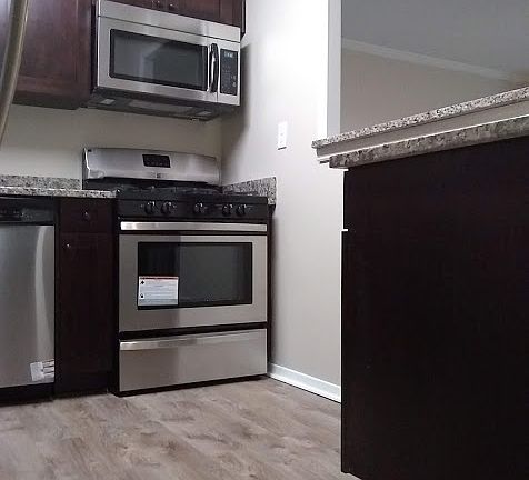 3rd image of 1 Crawford Pkwy APT 506