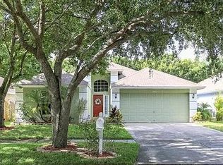 5646 Paddock Trail Dr, Tampa, FL 33624