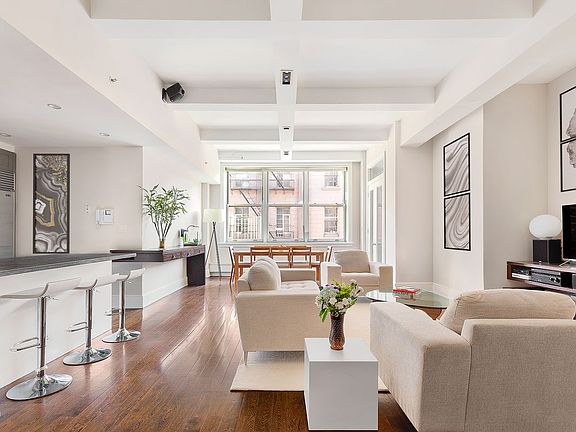 2nd image of 221 Centre St APT 3B