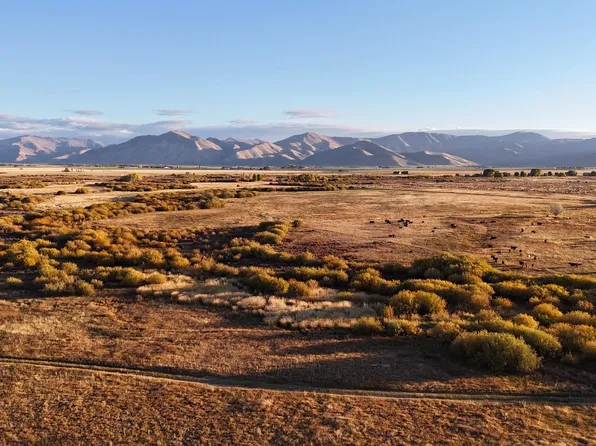 Highway 20, Bellevue, ID 83313