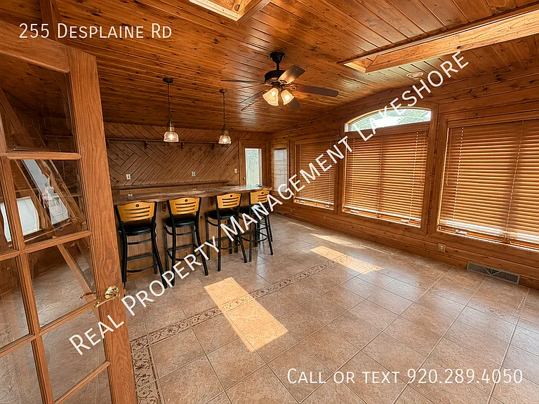 255 Desplaine Rd — Photo 7