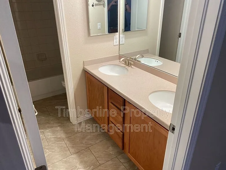 14786 Air Garden Ln — Photo 31